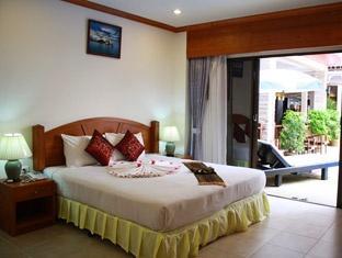 Mt Hotel Patong Пхукет Экстерьер фото