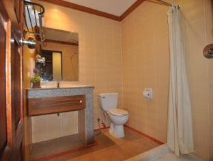 Mt Hotel Patong Пхукет Экстерьер фото